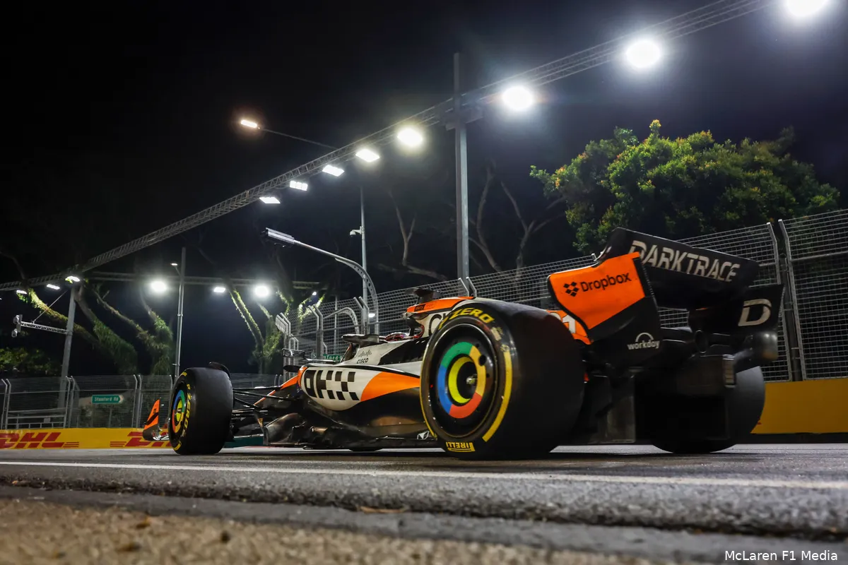 singapore mclaren vrijdag livery oscar piastri 12