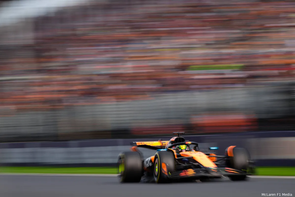 oscar piastri mclaren australie vrijdag 2025