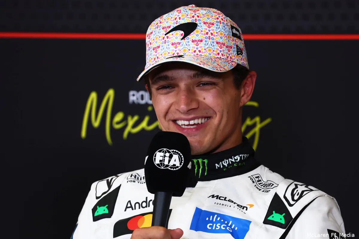 lando-norris-mclaren-mexico-zaterdag-2025