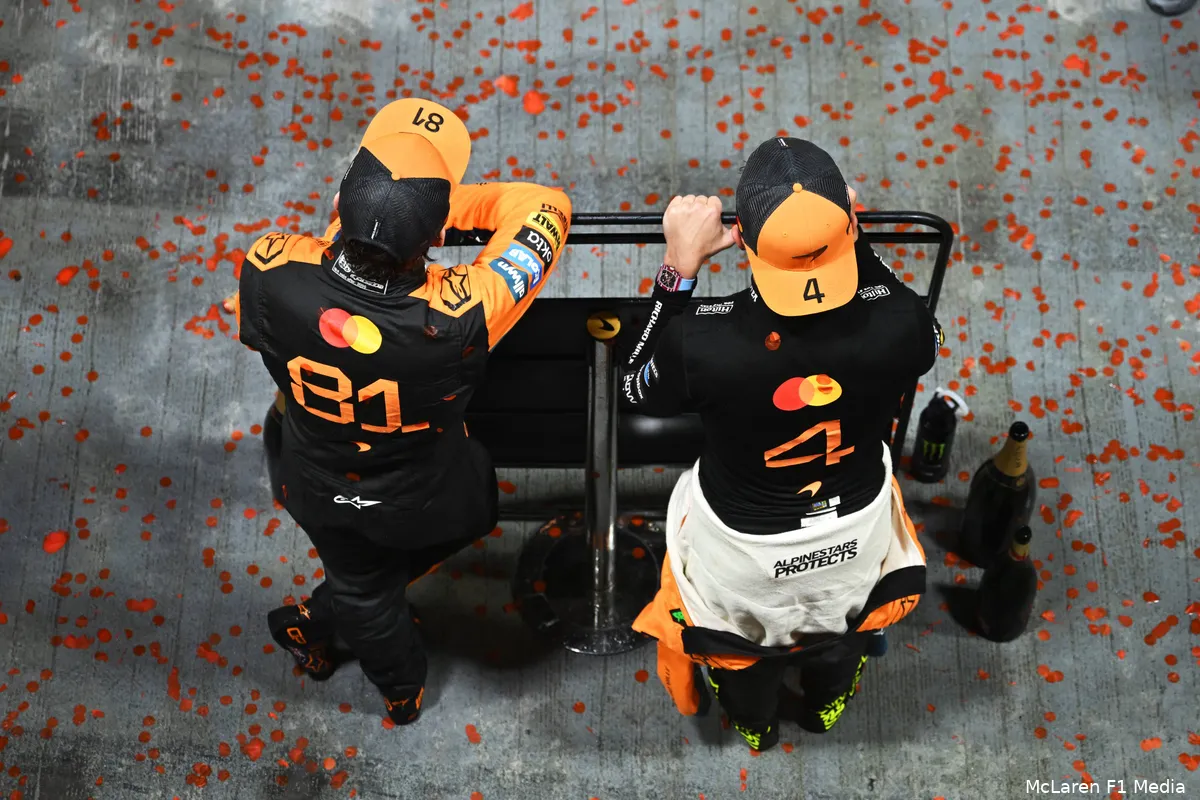 oscar-piastri-lando-norris-mclaren-gp-singapore-2025-zondag-constructeurs-kampioen-5