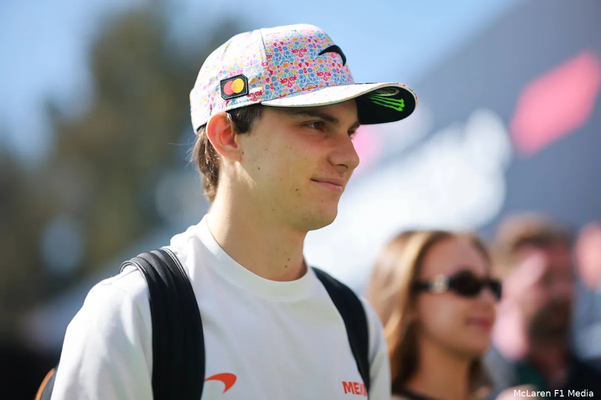 oscar-piastri-mclaren-mexico-vrijdag