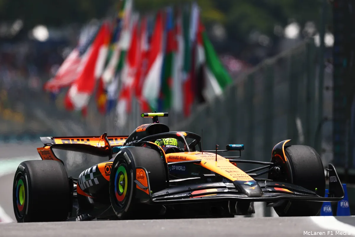 lando-norris-mclaren-brazilie-vrijdag (15)