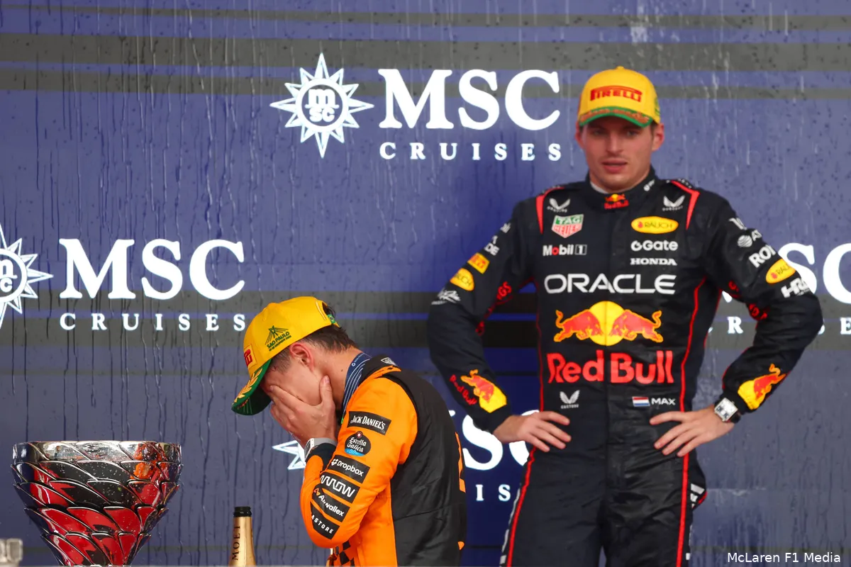 max-verstappen-red-bull-racing-lando-norris-mclaren-gp-sao-paulo-brazilie-2025-zondag
