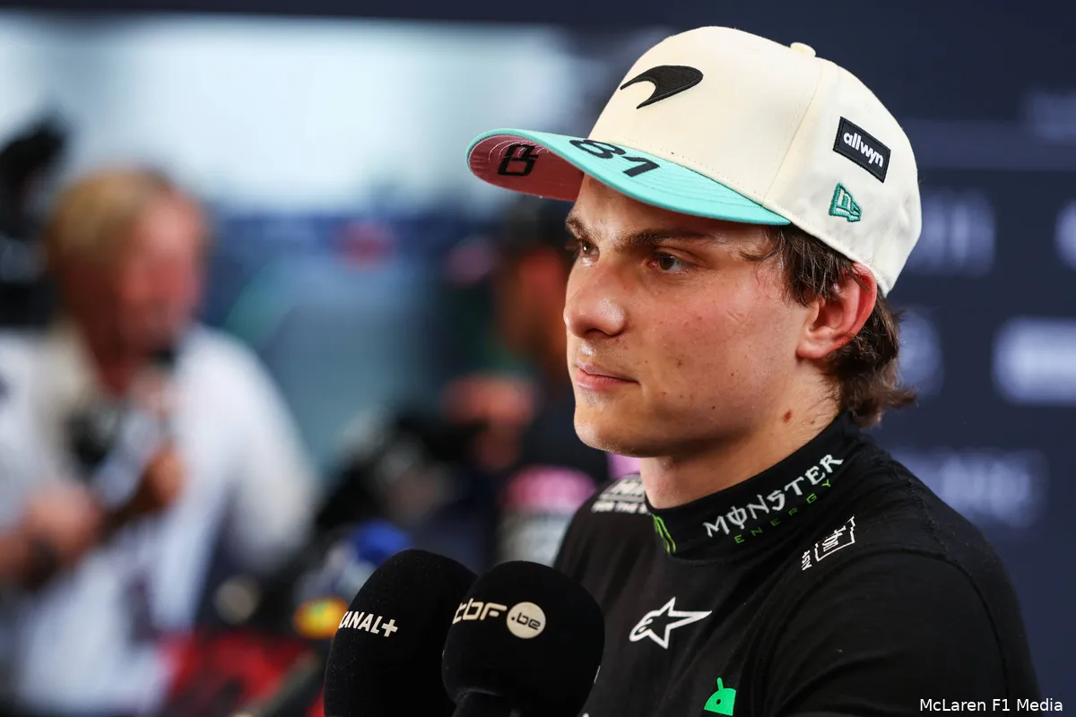 oscar-piastri-mclaren-gp-sao-paulo-brazilie-2025-zaterdag-9