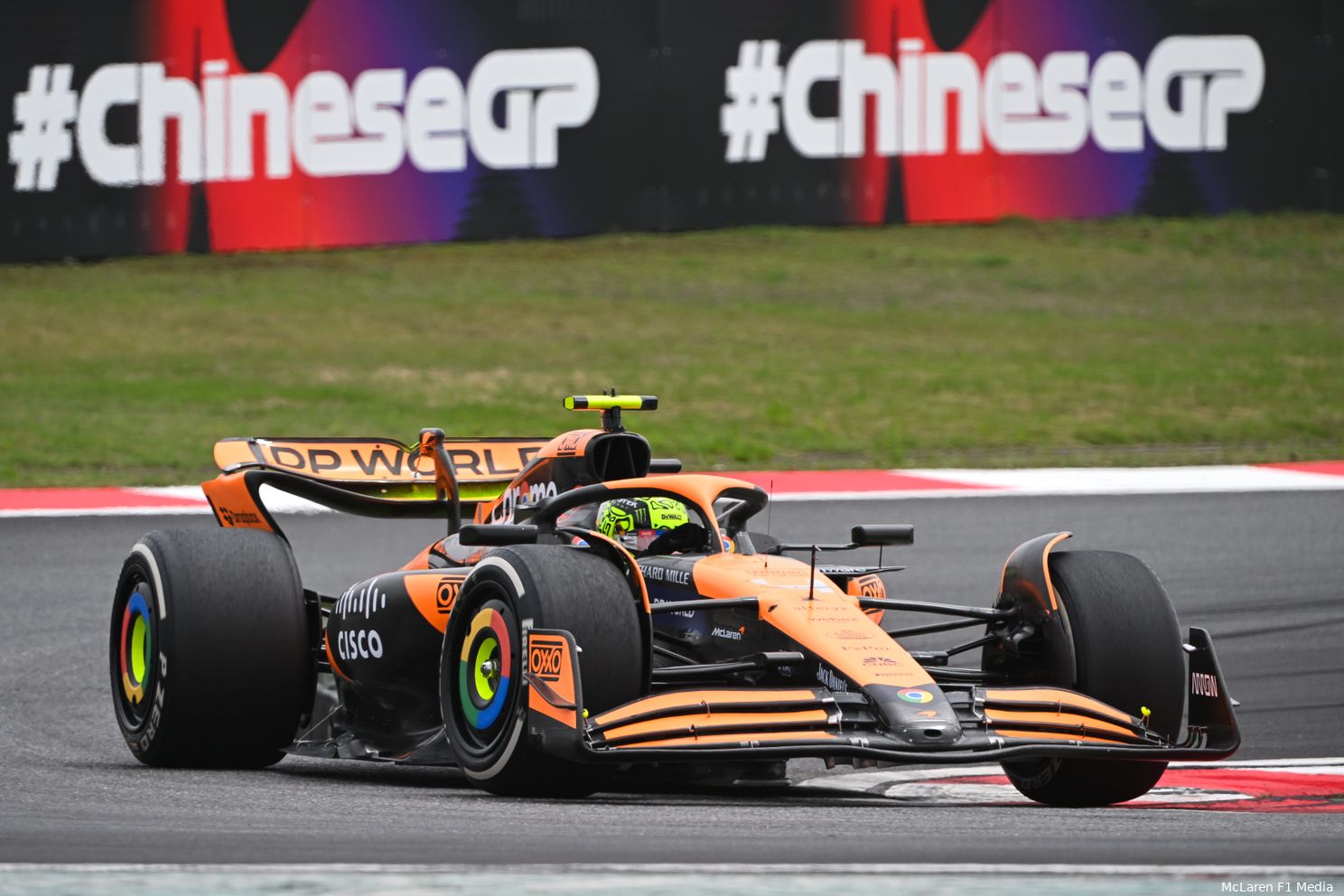 Lando Norris op weg naar P3 in de kwalificatie, Grand Prix van China 2024.