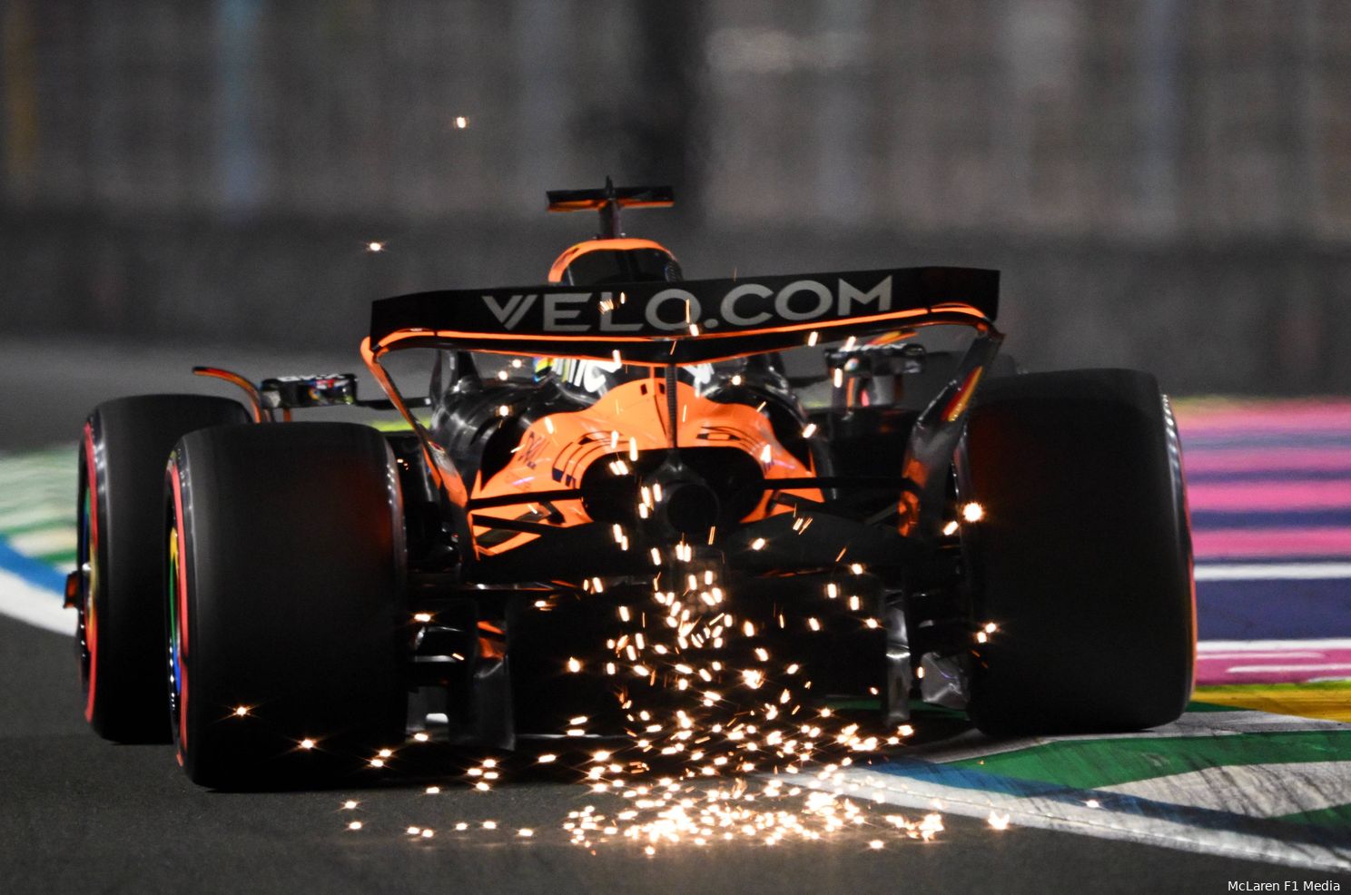 Schmidt snapt er niets van: 'Verklaart niet waarom McLaren zo weinig winst maakt'