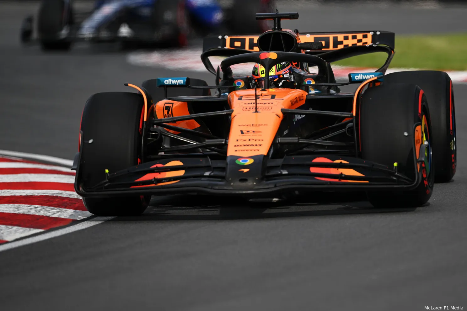 oscar piastri vrijdag canada 2025 mclaren