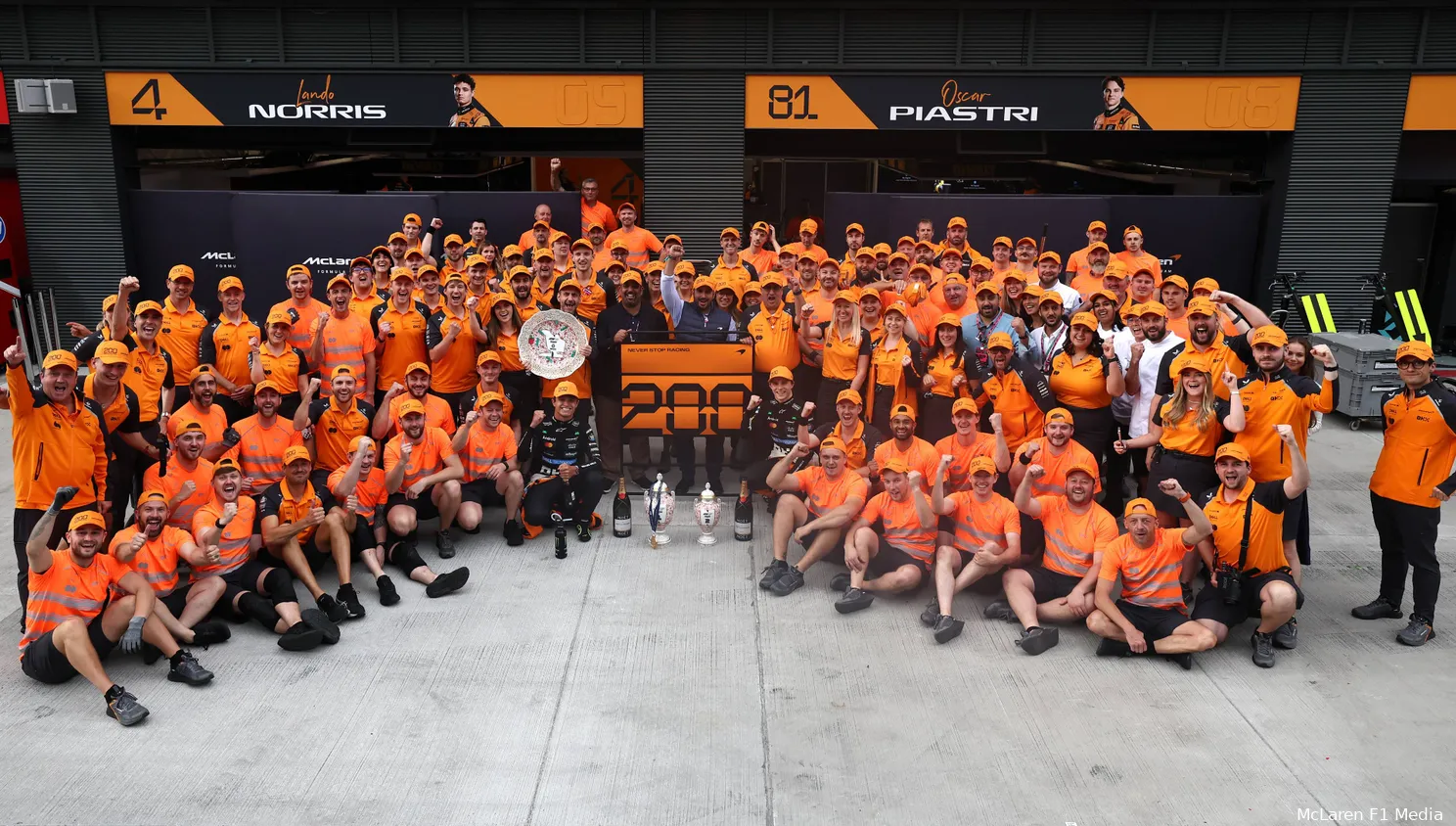 lando-norris-mclaren-gp-hongarije-2025-zondag-oscar-piastri-5