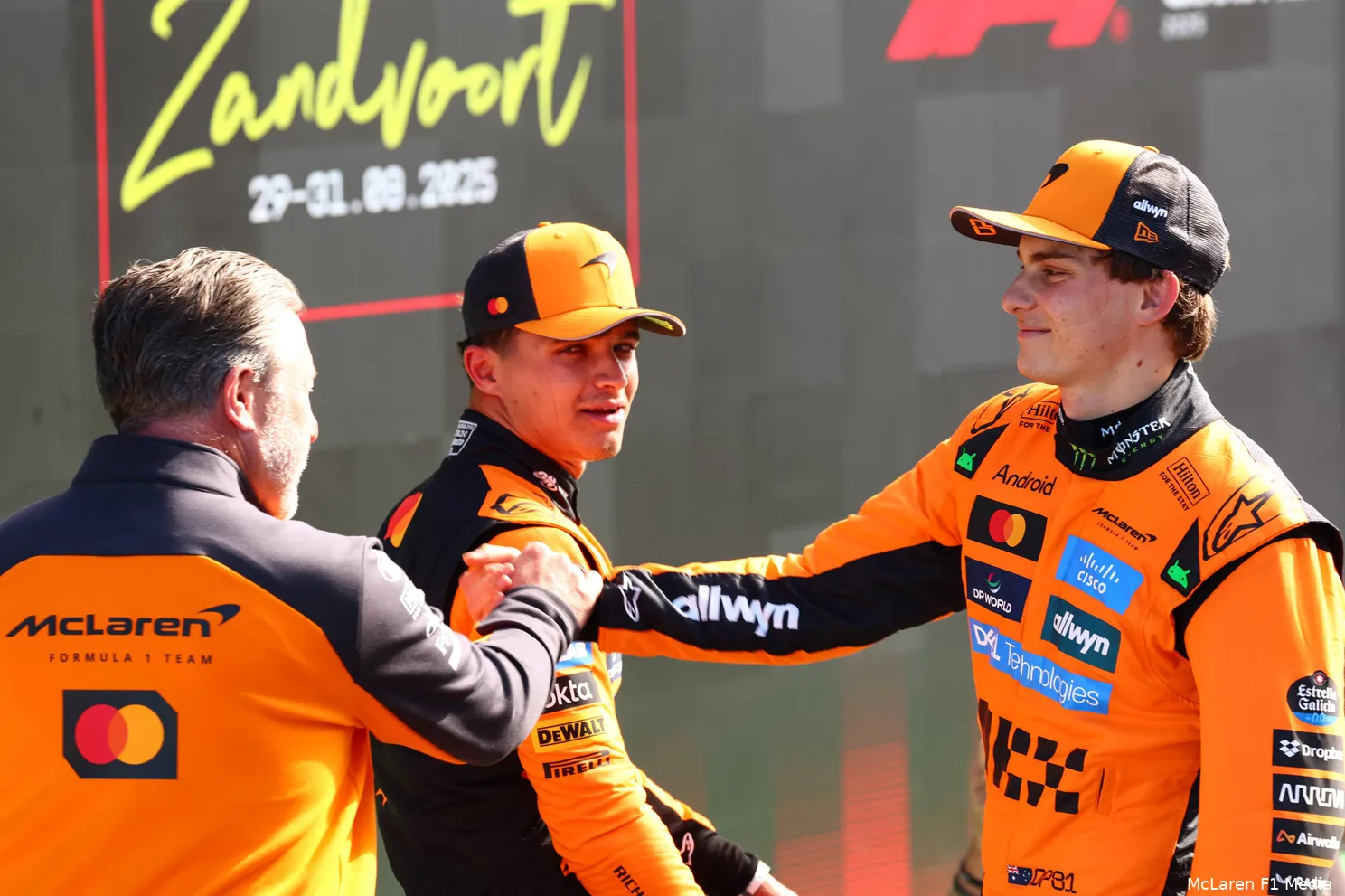 mclaren-oscar-piastri-lando-norris-zak-brown-gp-nederland-2025-zaterdag