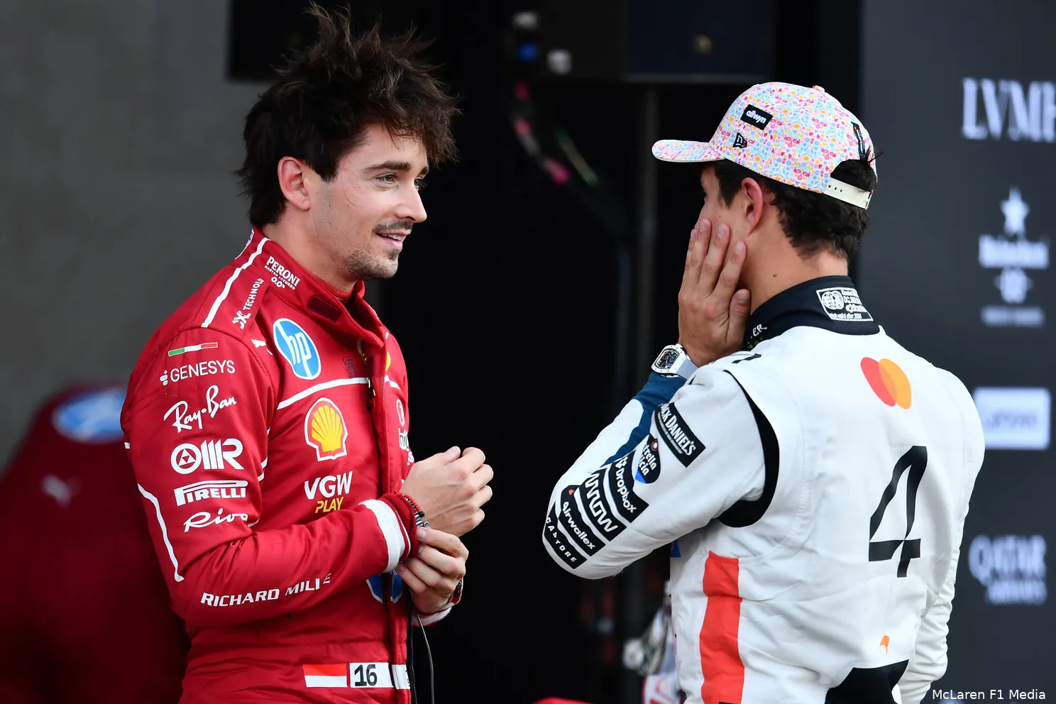 charles-leclerc-ferrari-lando-norris-mclaren-mexico-zaterdag-2025