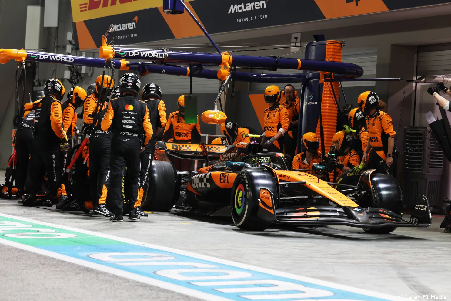 lando-norris-mclaren-gp-singapore-2025-zondag-4
