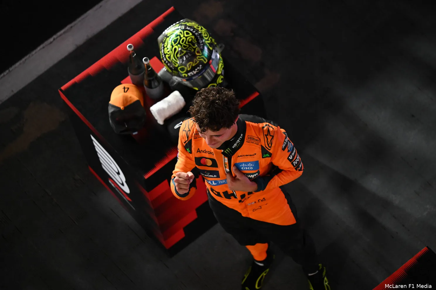 lando-norris-mclaren-gp-singapore-2025-zondag-7