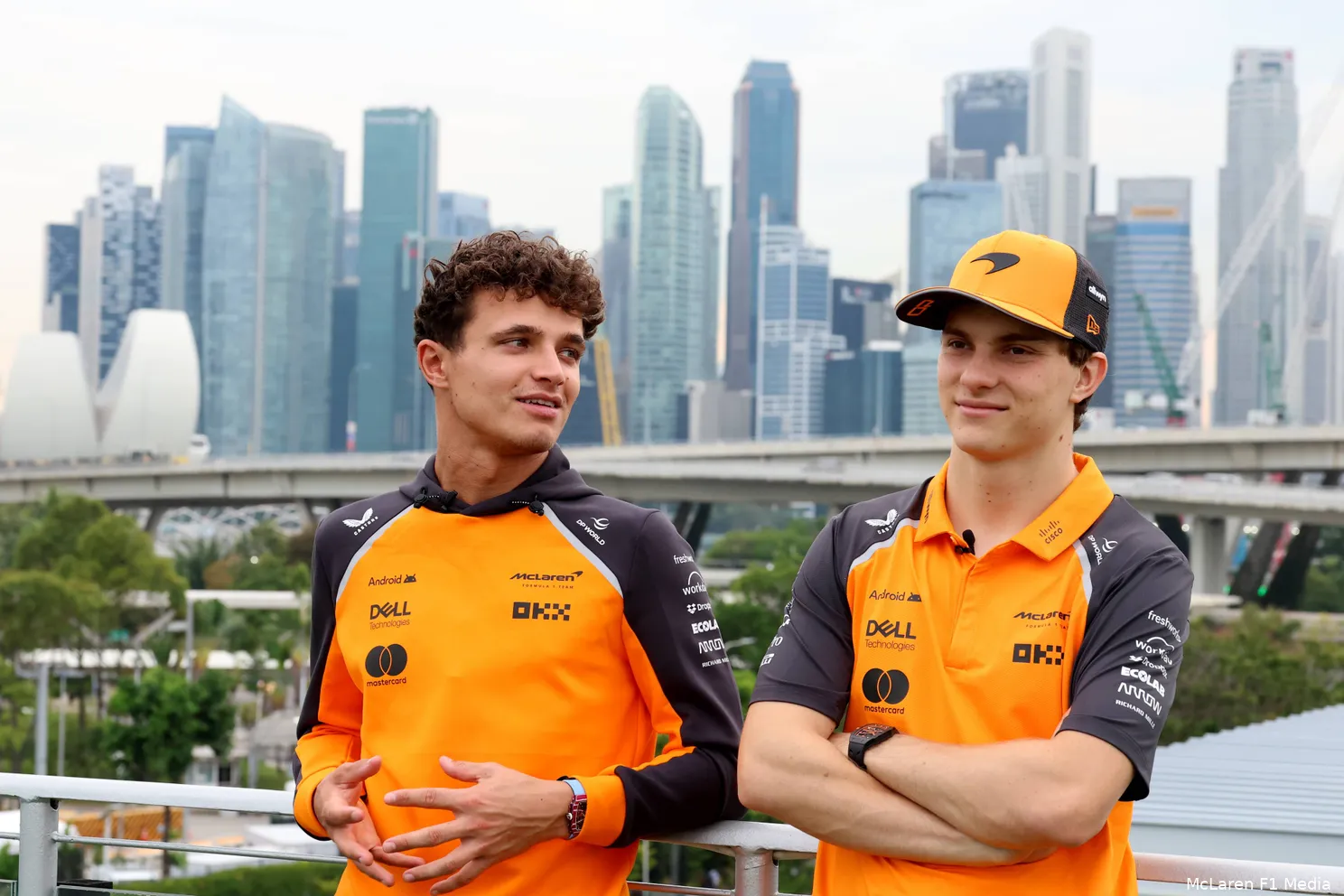 lando-norris-oscar-piastri-singapore-2025-mclaren