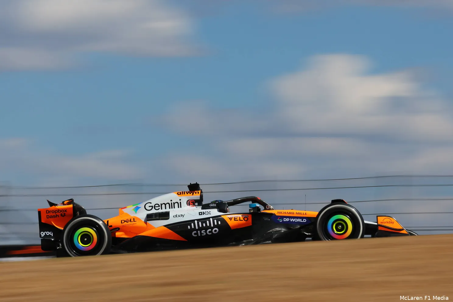 oscar-piastri-mclaren-austin-cota-vrijdag-1