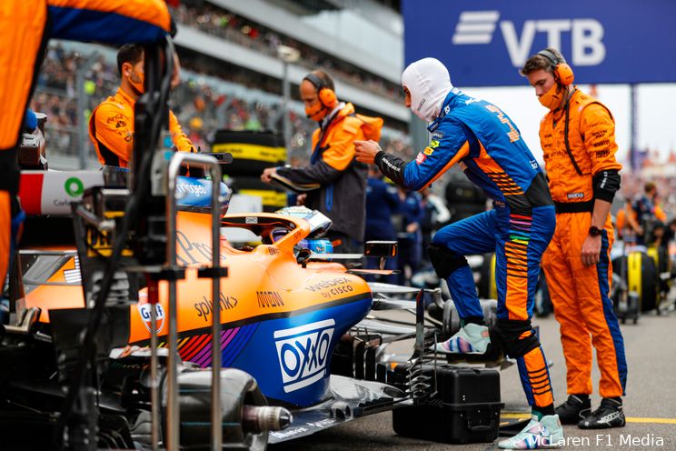 Ricciardo: 'Per circuit verschillend of we met Red Bull en Mercedes kunnen strijden'
