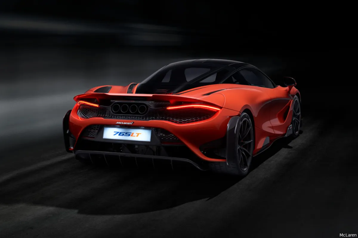 Lando Norris neemt peperdure custom McLaren in ontvangst