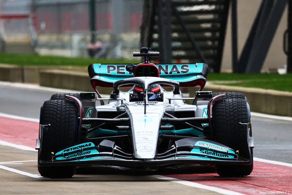 Tweede grote sponsor verlaat F1: Mercedes verwijdert FTX-logo's van auto
