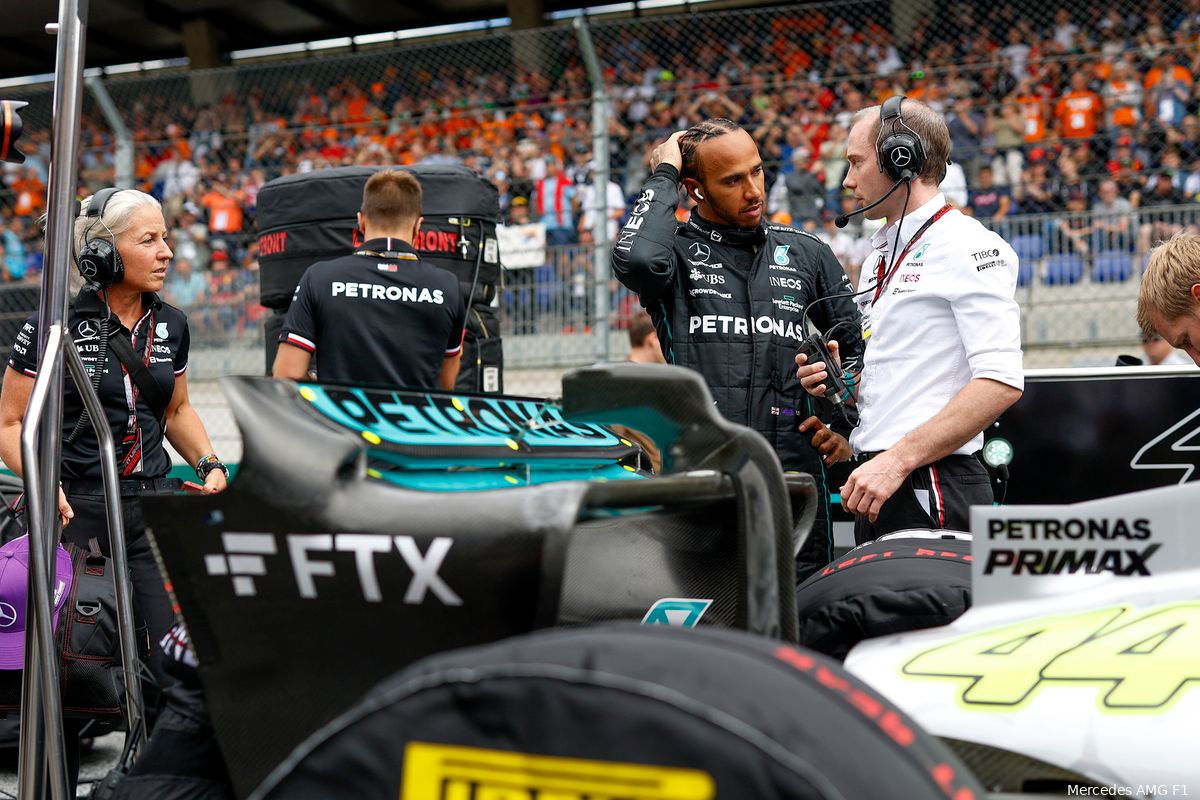 Lewis Hamilton teleurgesteld: 'Mercedes luistert niet'