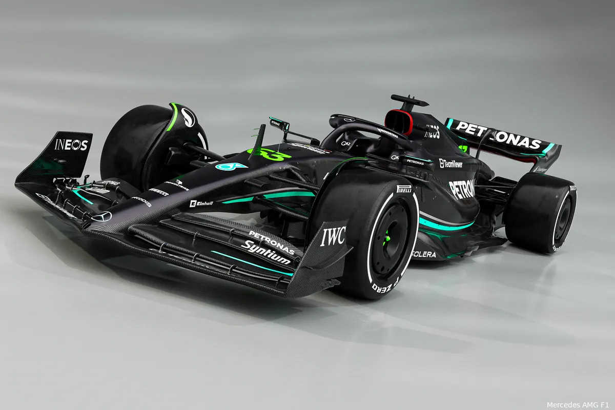 Mercedes: 'Achterstand nog steeds groot op Red Bull Racing'