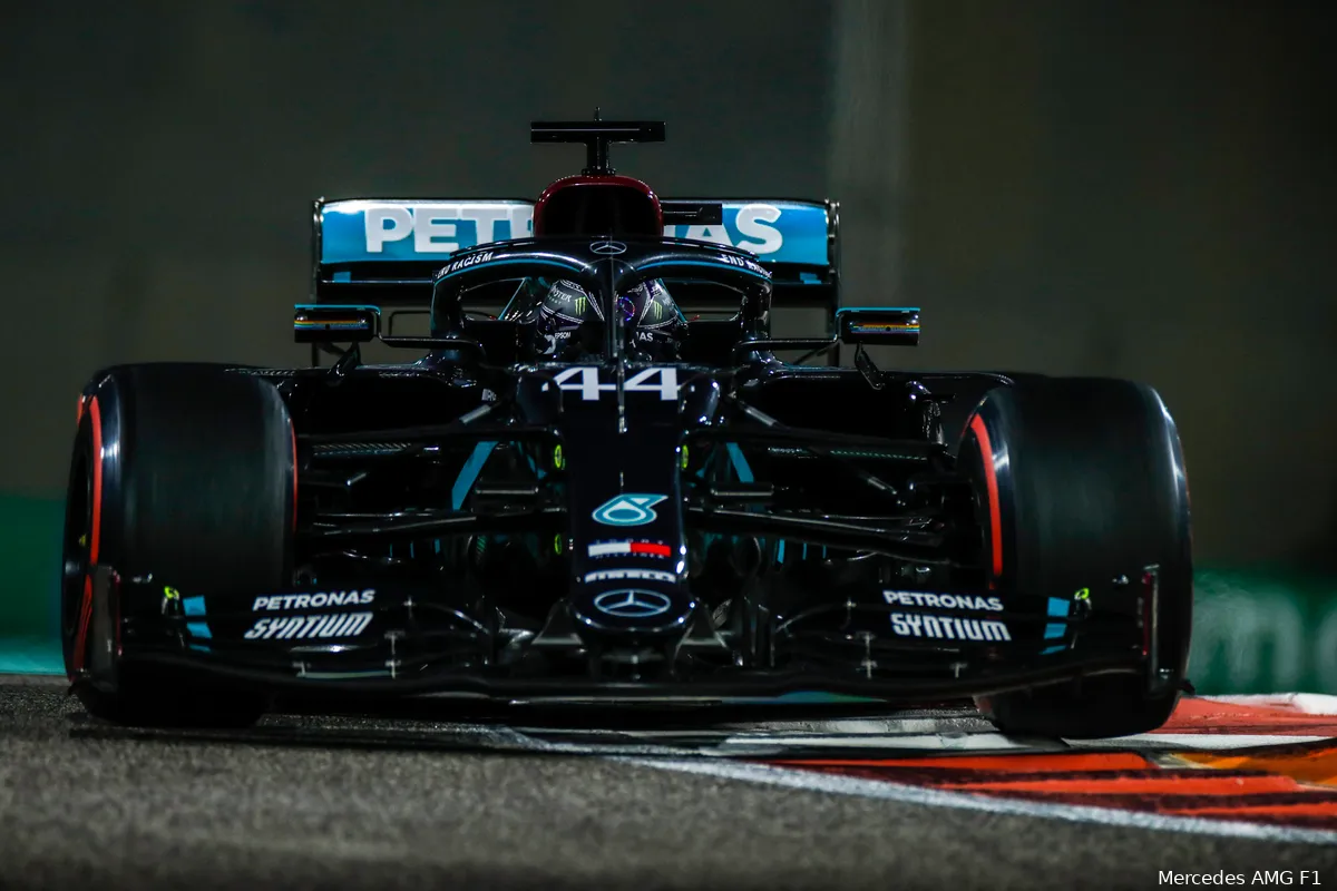 Boordradio's Grand Prix van Abu Dhabi | 'Hamilton lijkt overal langzaam te zijn'