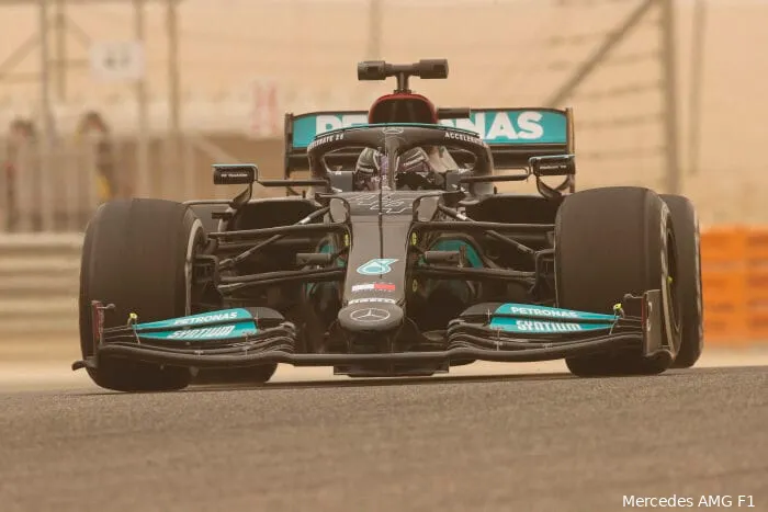 Schumacher vreest moeilijke start voor Mercedes: 'Ze hebben een aerodynamisch probleem'
