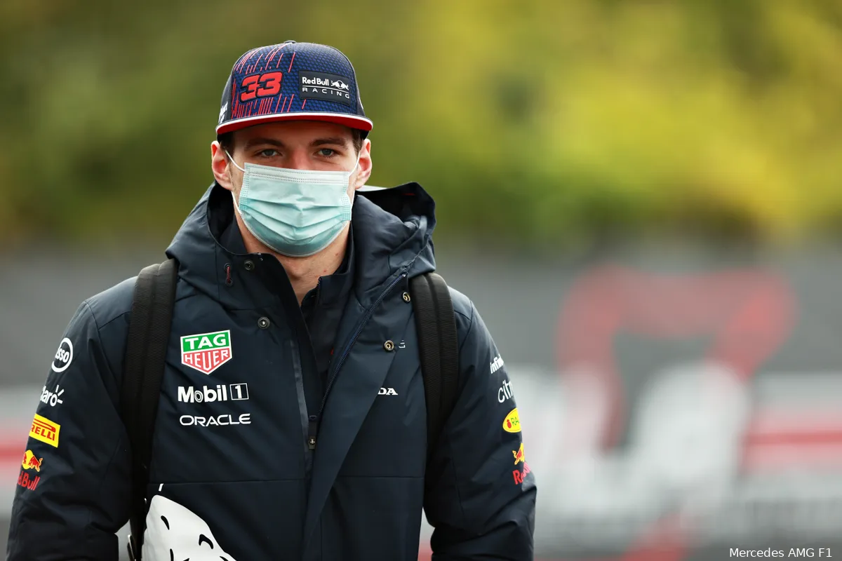 Hakkinen geeft Verstappen tips: 'Max is nog heel zenuwachtig over de boordradio'