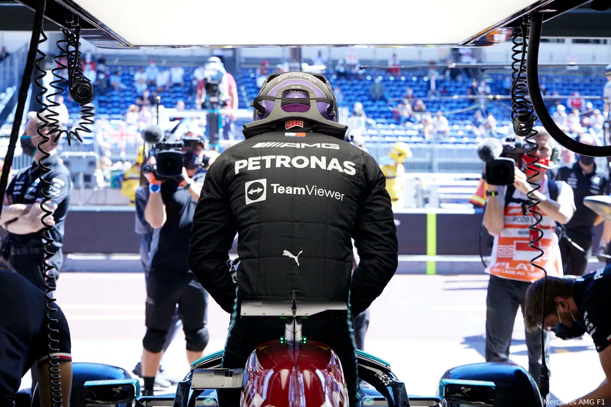 Hamilton na teleurstellend weekend: 'Van fouten word je sterker'