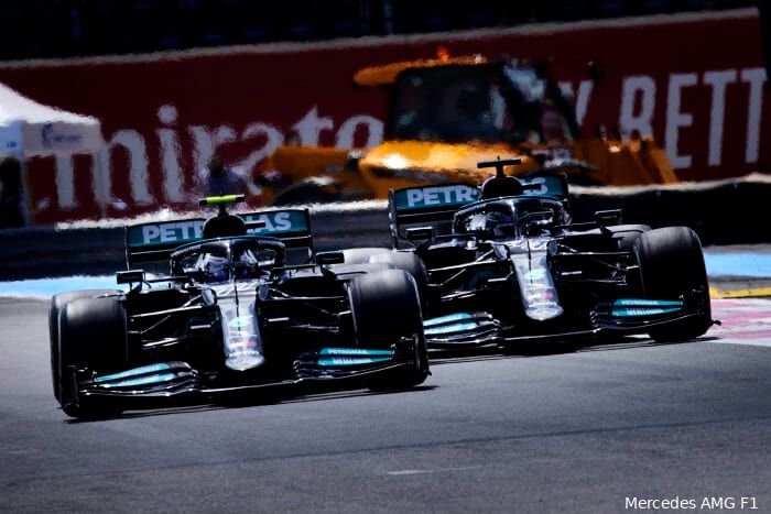 Mercedes vreest 'heel snelle' Red Bulls: 'Dat is nu juist waar je veel tijd kunt winnen'
