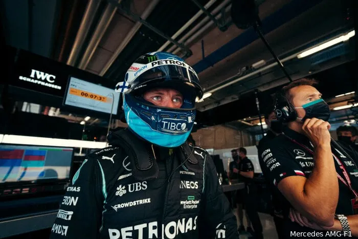 Mol: 'Vind dat de FIA Bottas harder aan moet pakken'