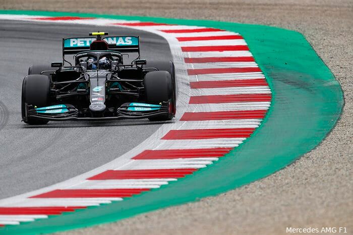 F1 Techniek Silverstone | Mercedes pakt voordeel met nieuwe achtervleugel