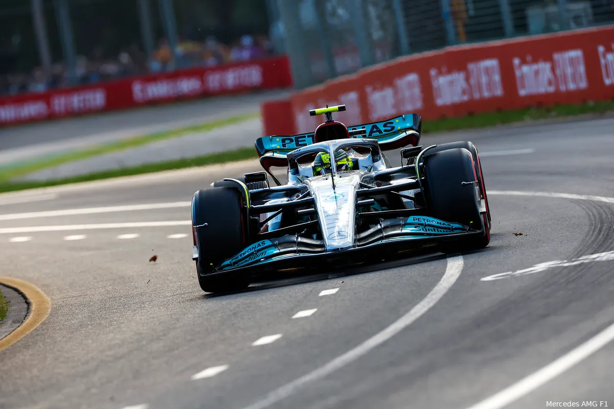Brundle snapt niks van speculaties rondom Hamilton: 'Dat is allemaal rare praat'