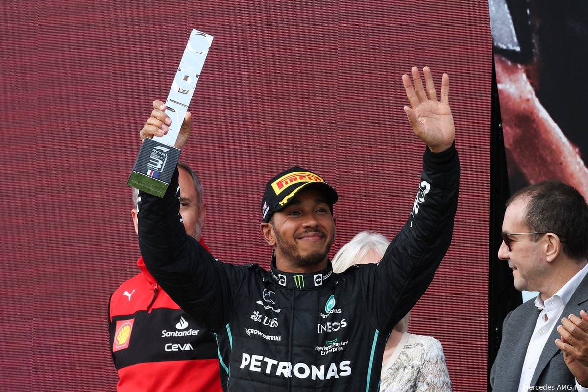 Hamilton heeft grootse plannen in Frankrijk: 'We zitten dichtbij Red Bull en Ferrari'