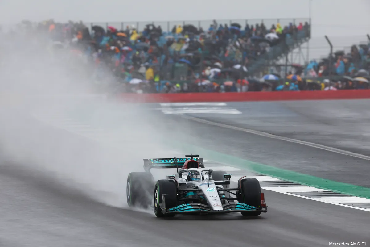 Shovlin blij met upgrades Mercedes: 'De auto gedroeg zich normaal'