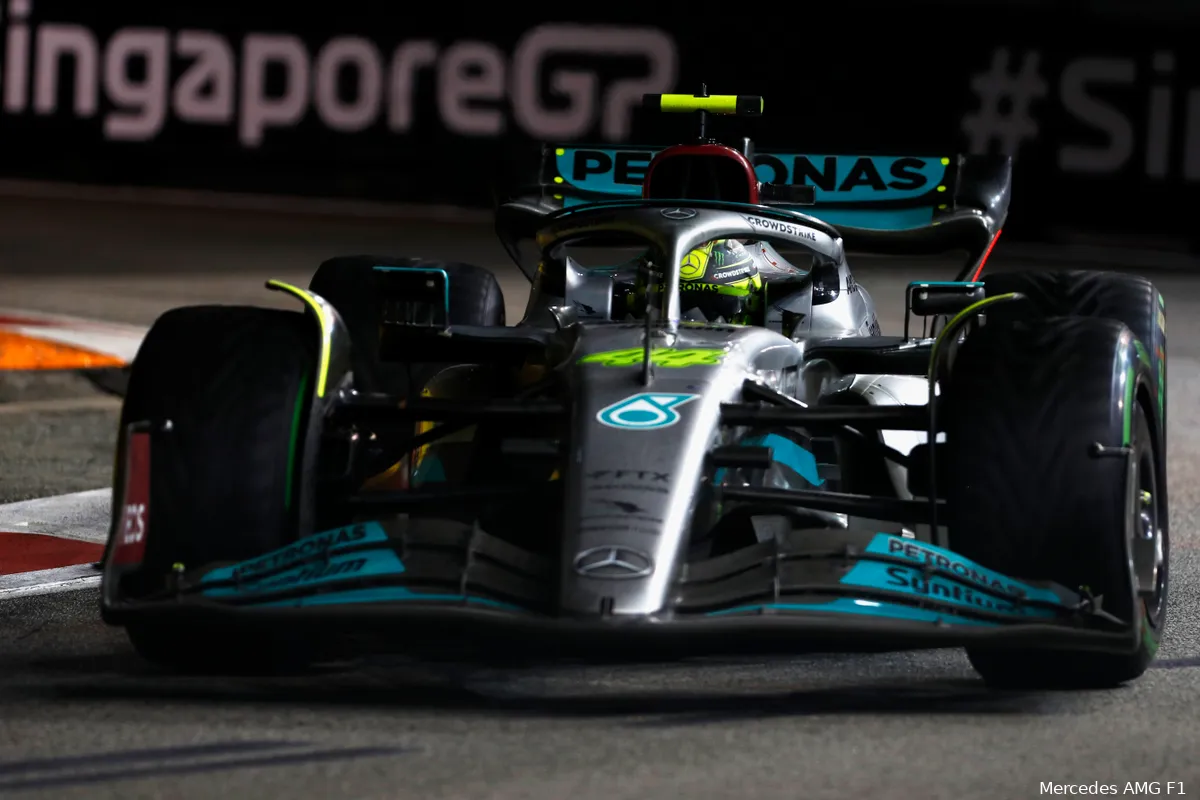 Hamilton geniet van Suzuka: 'Bijzonder te denken aan alle legendes die hier waren'