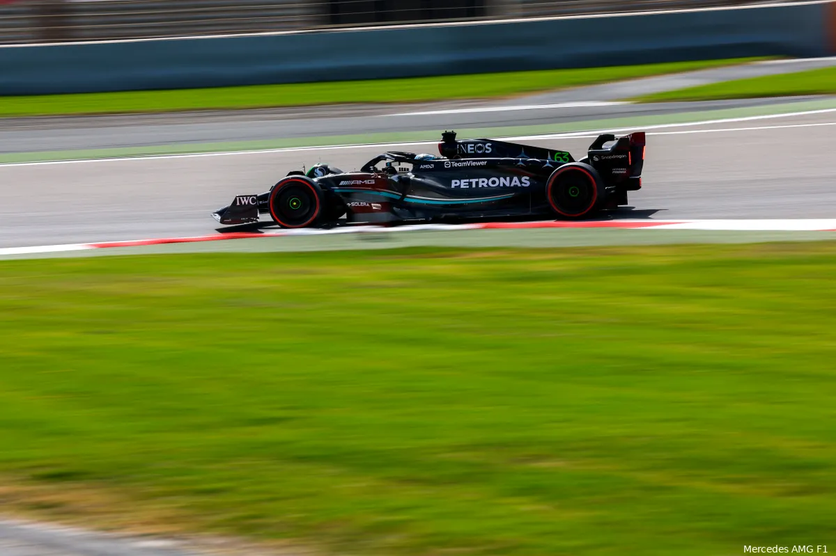 Schumacher stelt dat 'het Mercedes-schip nu al is gezonken'