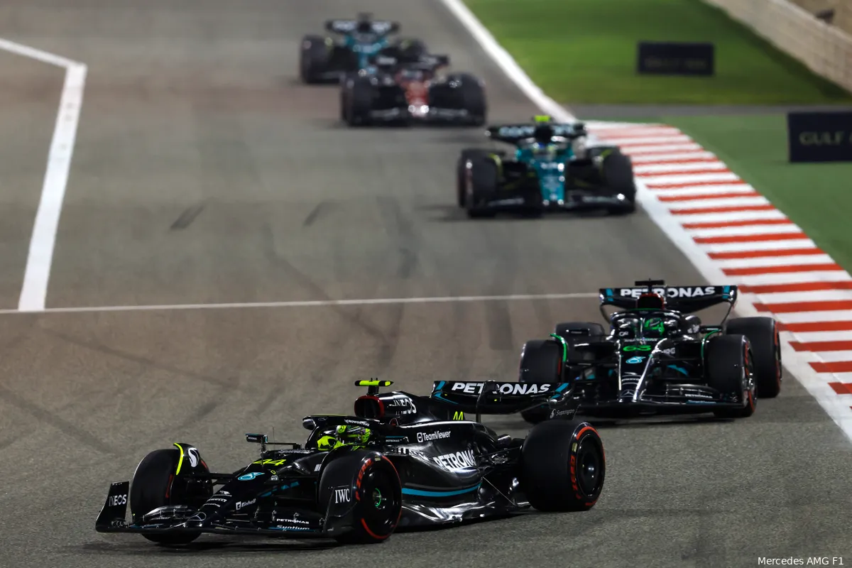 Mercedes gaat met een nieuw concept komen voor de W14 en kan ook niet anders