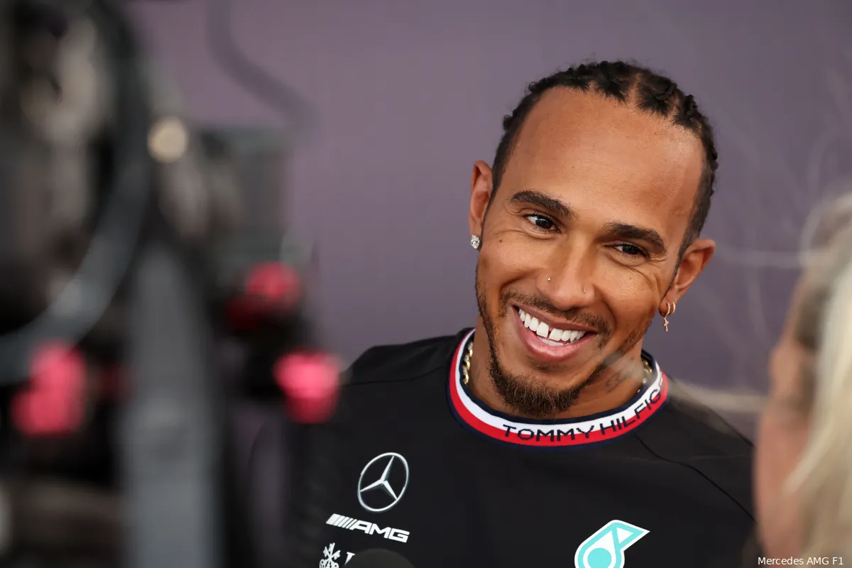 Hamilton blij dat chicane in Barcelona is verdwenen: 'Nooit leuk gevonden'