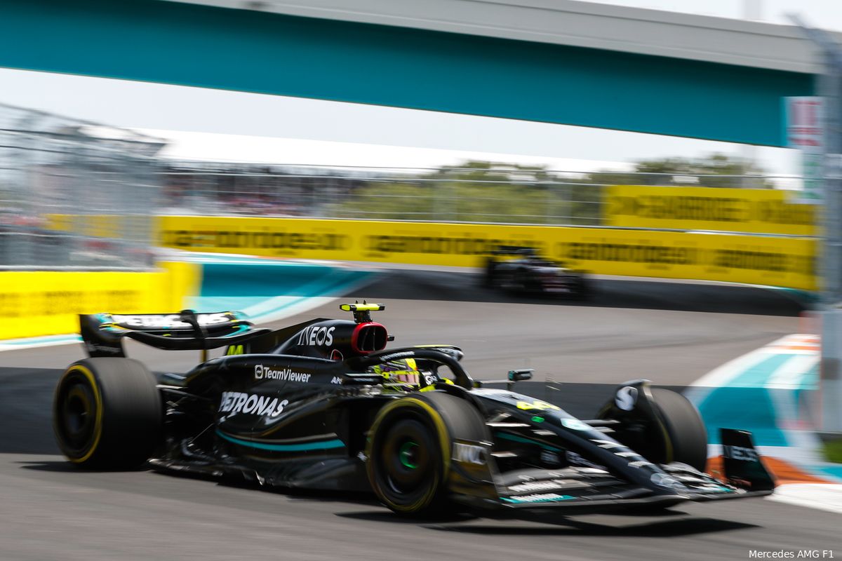 Mercedes looft teamwerk Hamilton-Russell: 'Nuttig dat ze niet met zichzelf bezig zijn'