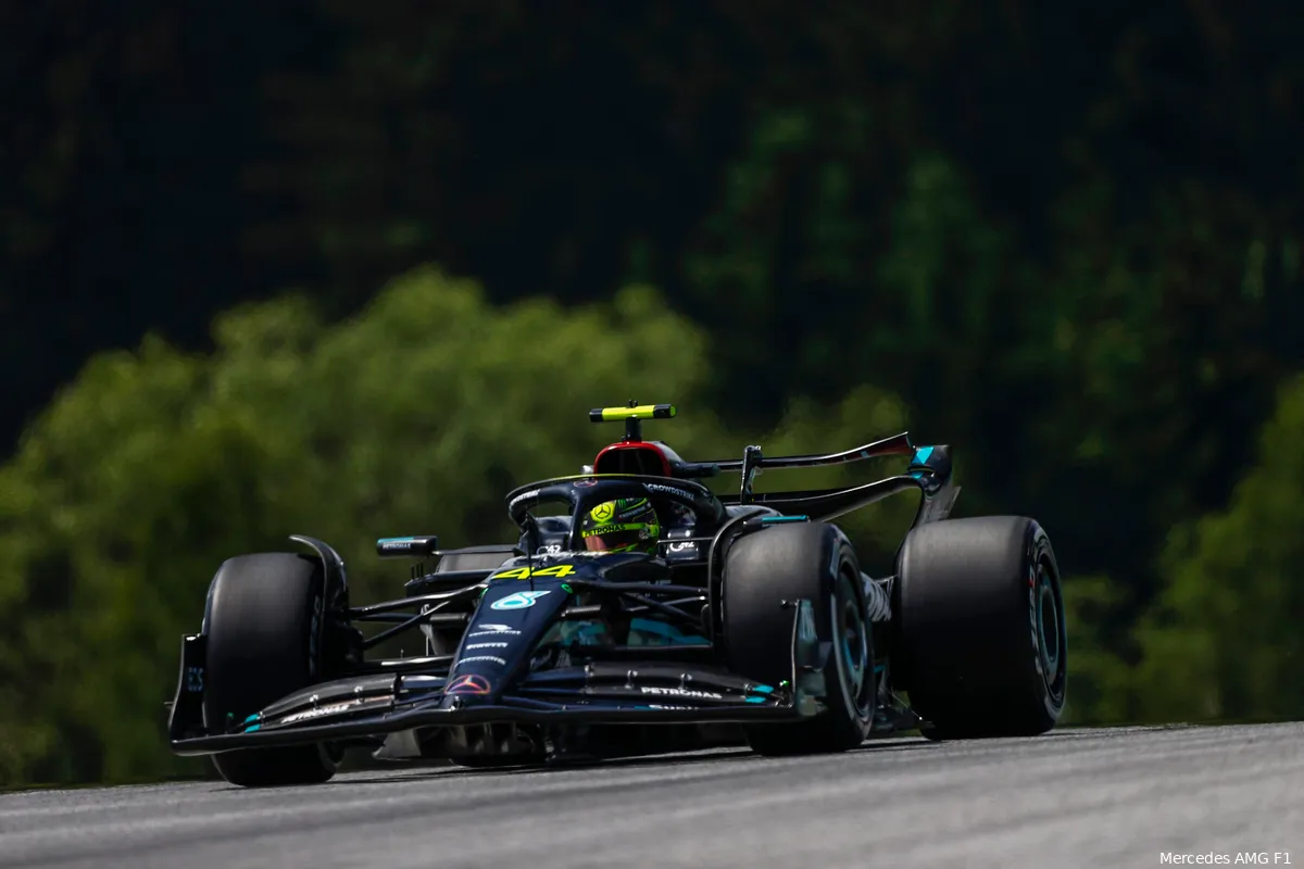 Mercedes ziet Aston Martin naderen: 'We moeten beter werk leveren'
