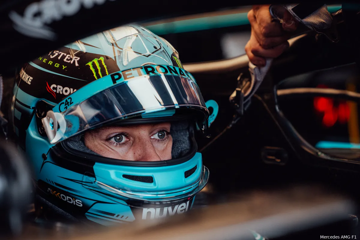 george russell mercedes w14 silverstone