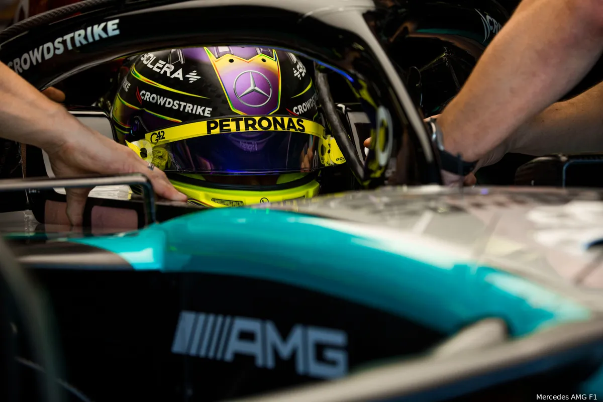 lewis hamilton mercedes wintertest bahrein 2024