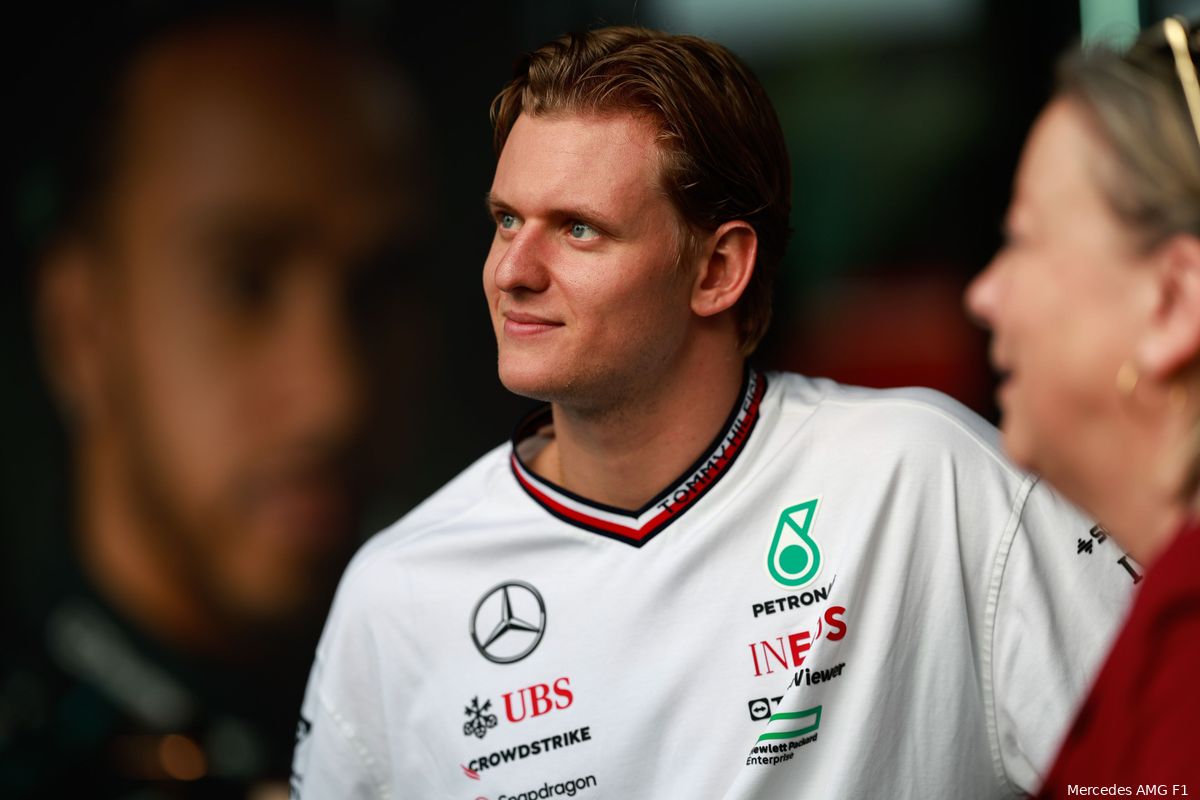Schumacher ziet kansen voor neefje: 'Als ik Vowles was, zou ik eens contact met hem opnemen'