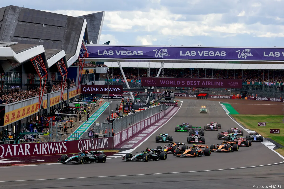 silverstone start mercedes