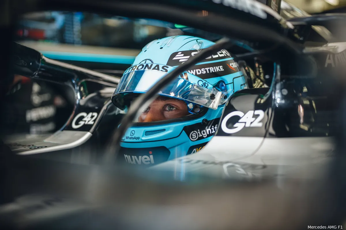 george russell mercedes testdag 3 bahrein 2025 6