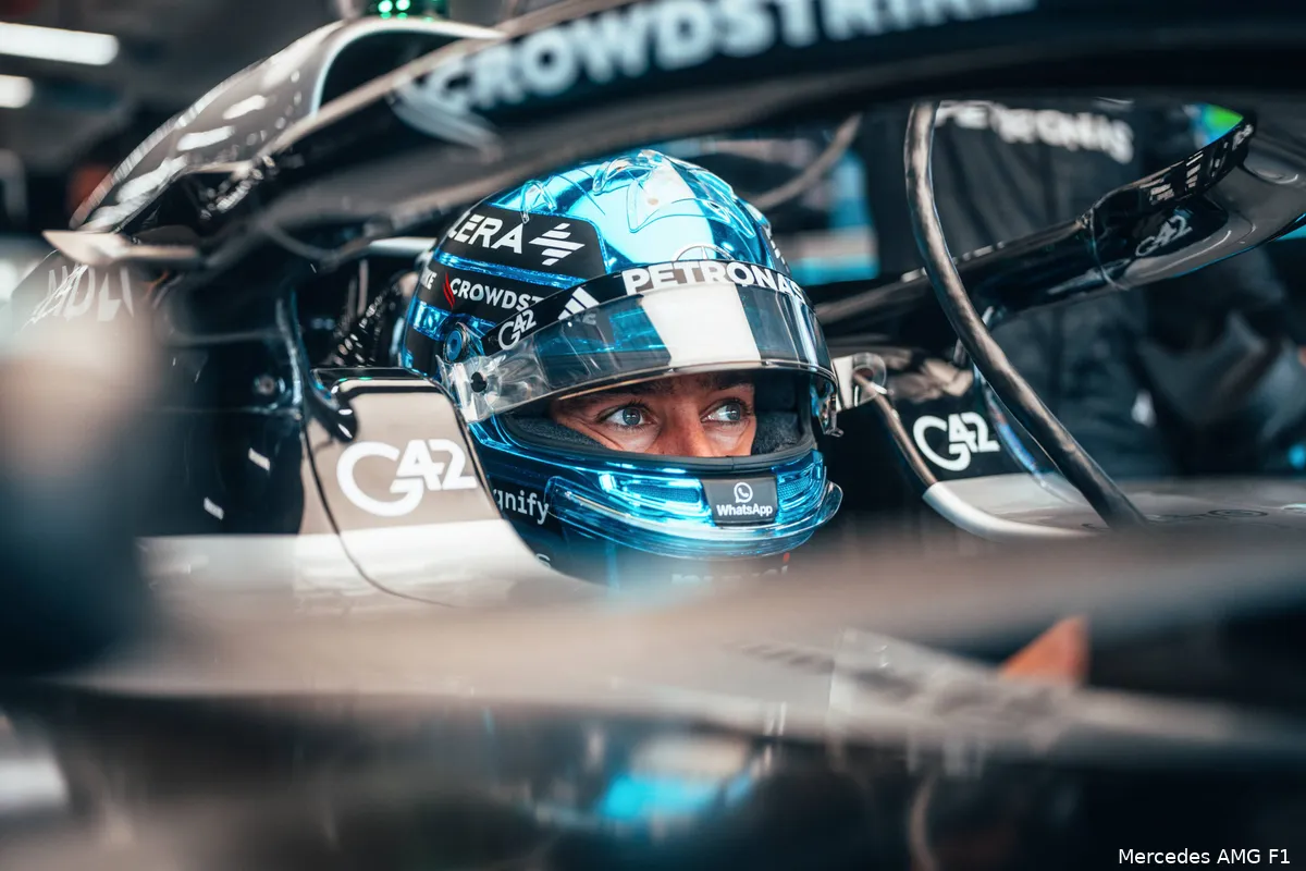 george-russell-mercedes-singapore-2025-1