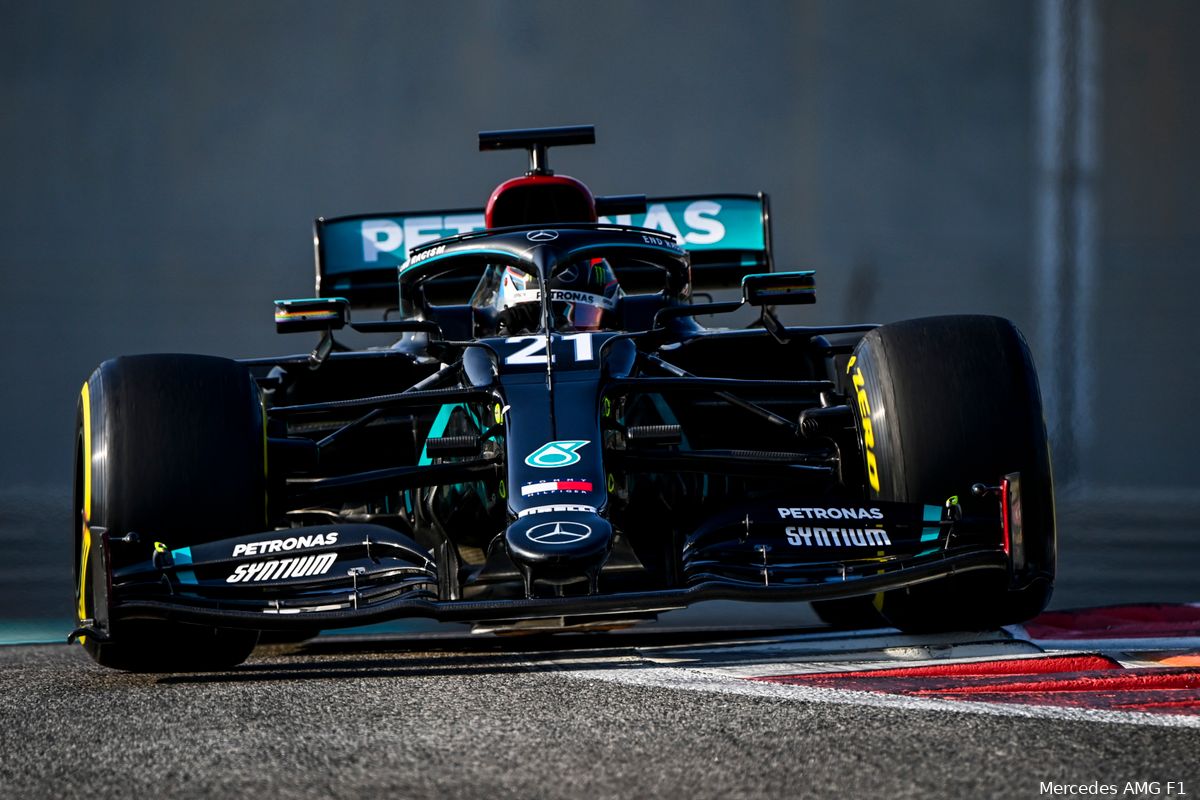 Teams moeten twee VT1’s aan rookies geven in 2022, mogelijk De Vries bij Mercedes
