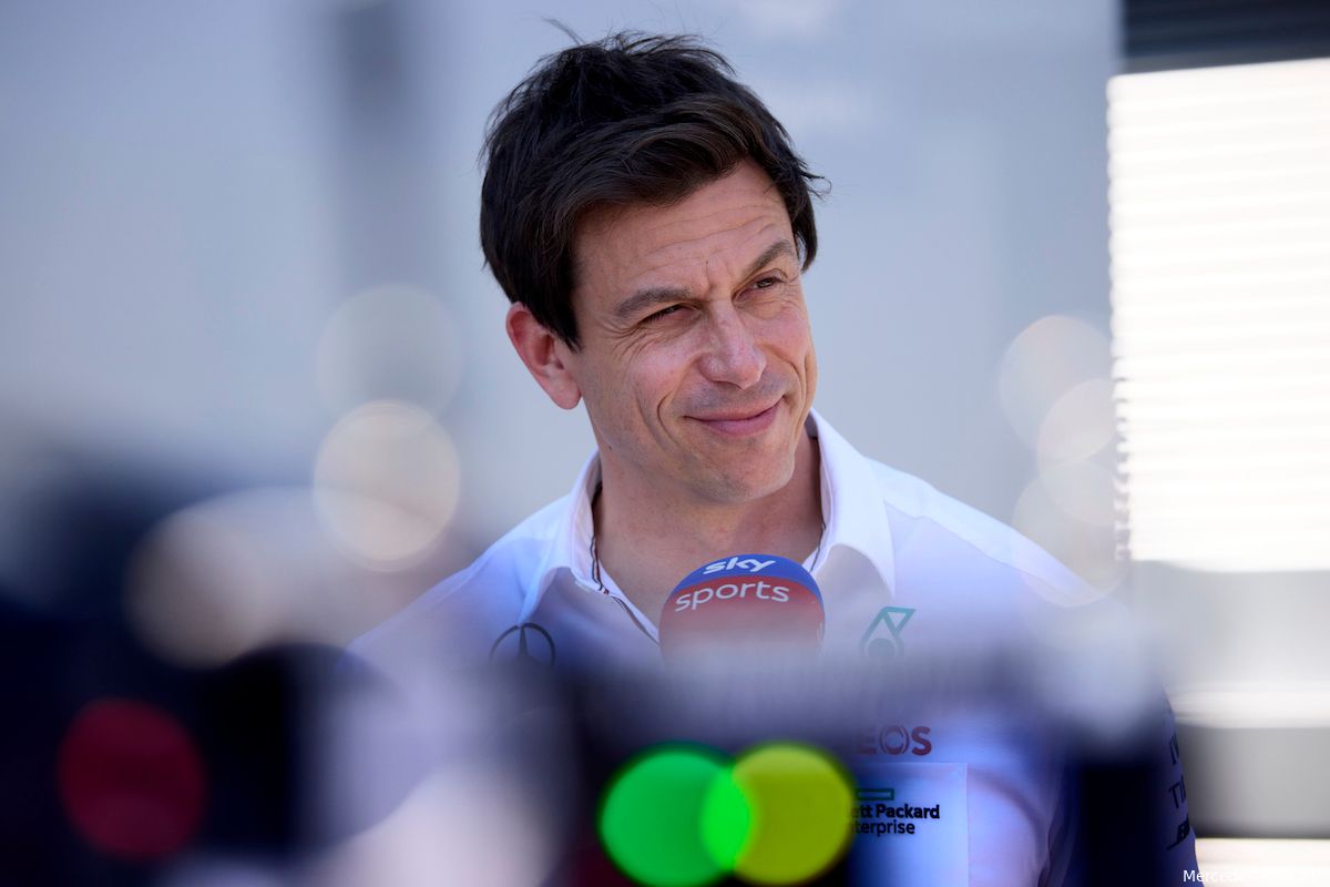 Wolff ziet kansen voor Mercedes in Baku: 'We gaan er fris heen'
