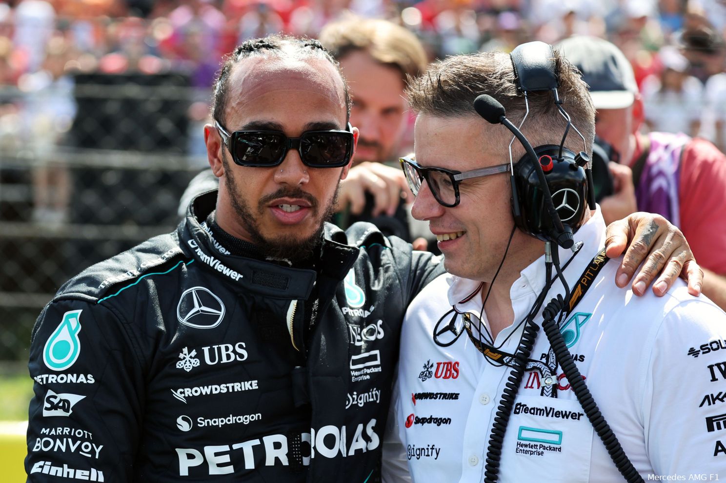 lewis hamilton peter bonnington bono mercedes gp hongarije 2024