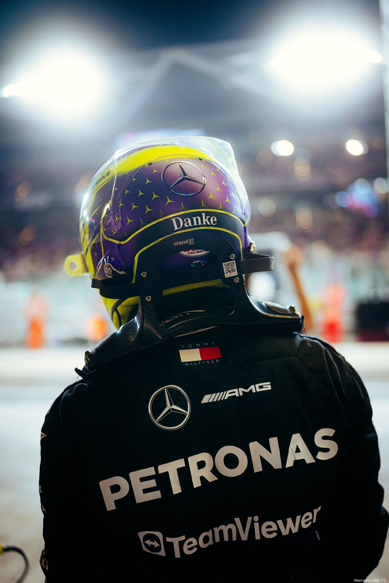 lewis hamilton mercedes abu dhabi 2024 111
