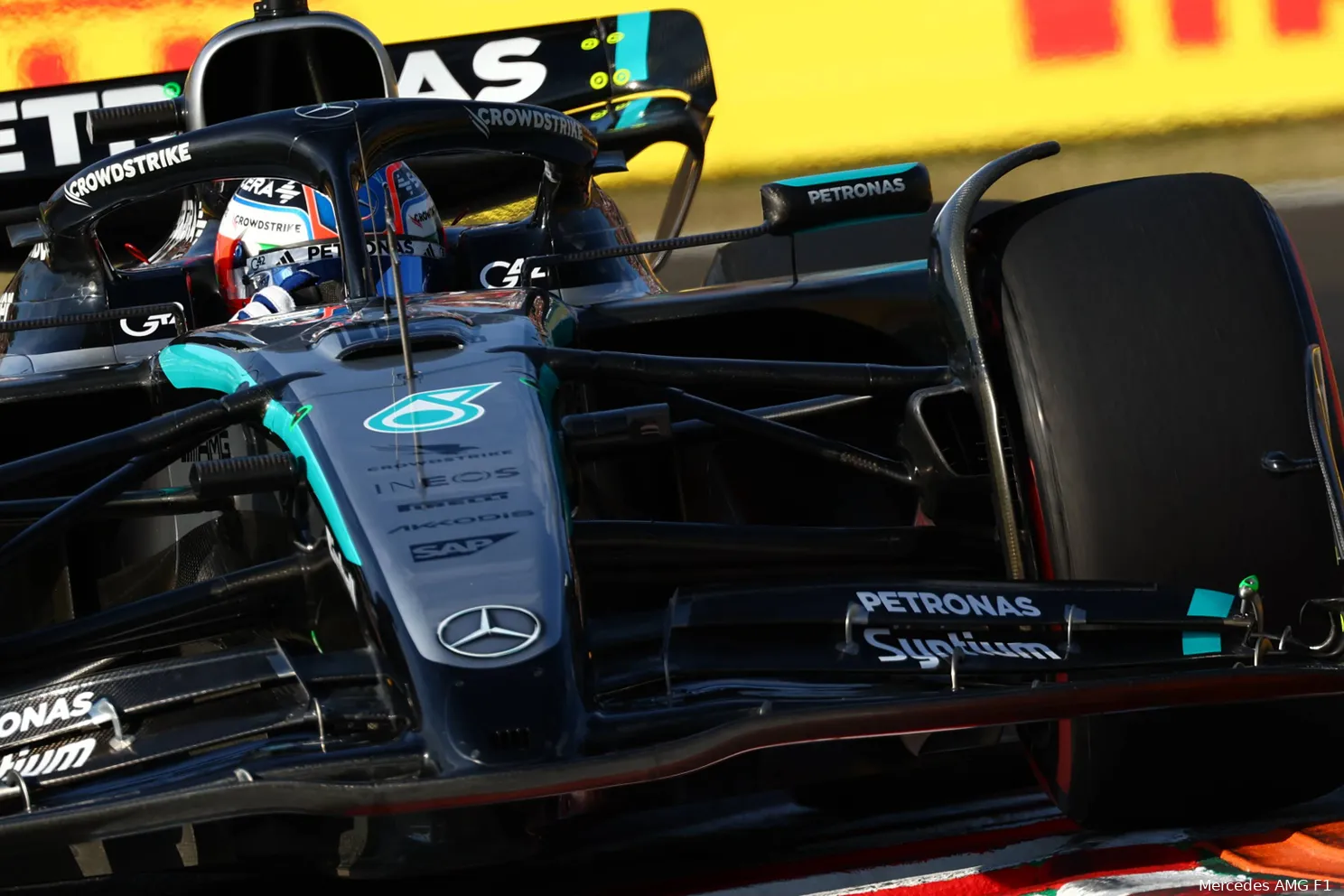andrea-kimi-antonelli-mercedes-gp-hongarije-2025-vrijdag-4